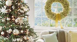 elegant Christmas tree decorating