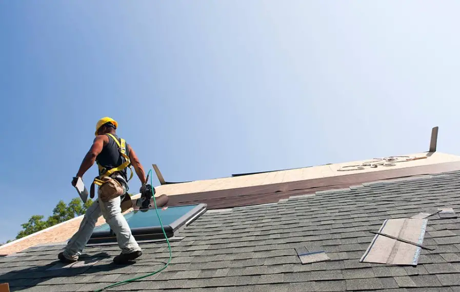 Professional roofing and construction companies 