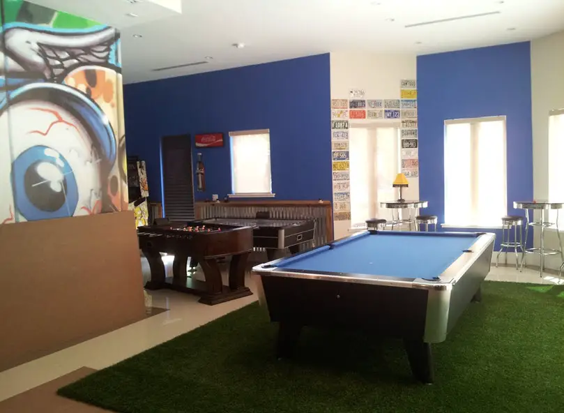 billiard and game room
