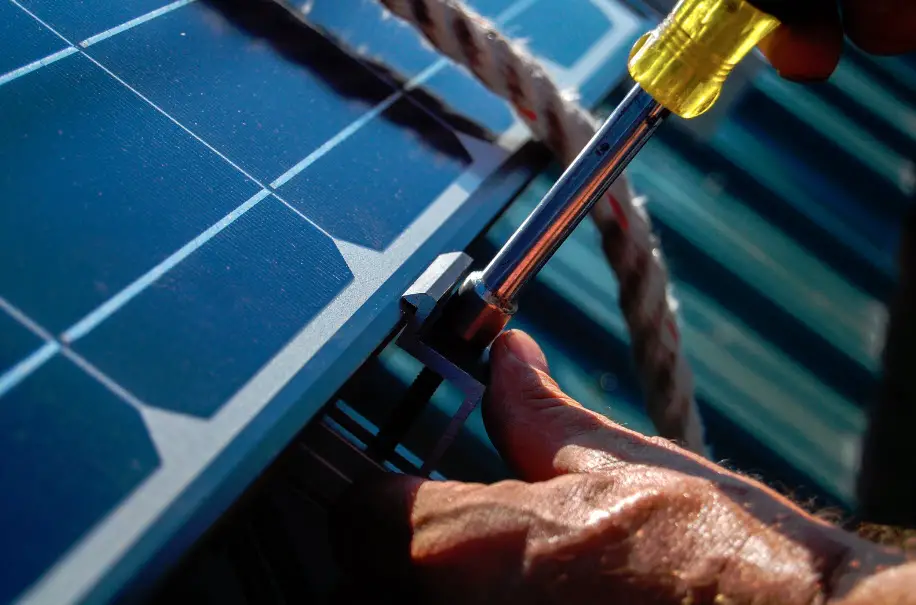 What to Consider When Choosing a Solar Installer for Homeowners